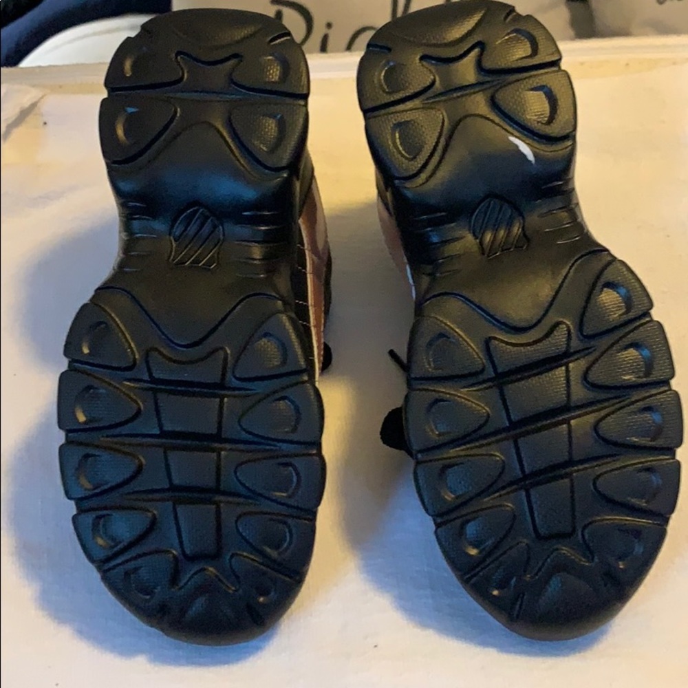 K SWISS SNEAKERS - Picture 8 of 11